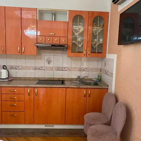 Apartament Ivec *